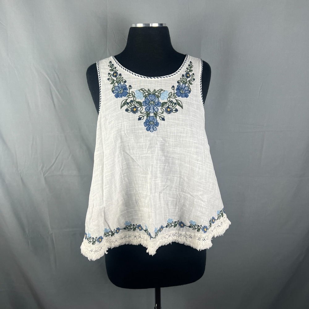 Max Studio Tank Top Women Small White Floral Embroidered Cotton Lace Fringed Hem